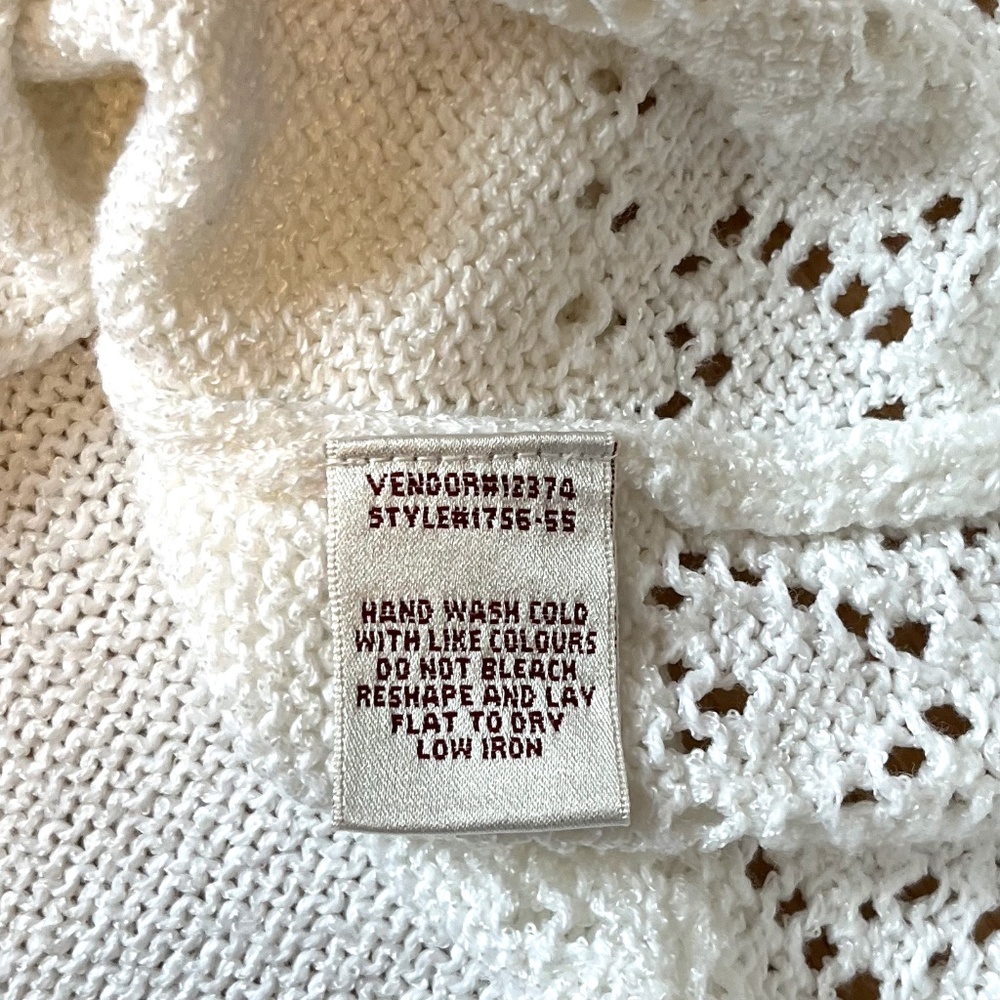 Northern Reflections Vintage Floral Embroidered Cardigan in White Cotton - Picture 8 of 8
